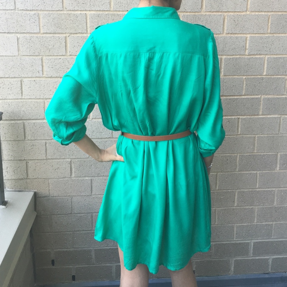 Cute shirt Dress - Picture 3 of 4